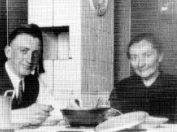 Eduard Müller mit seiner Mutter